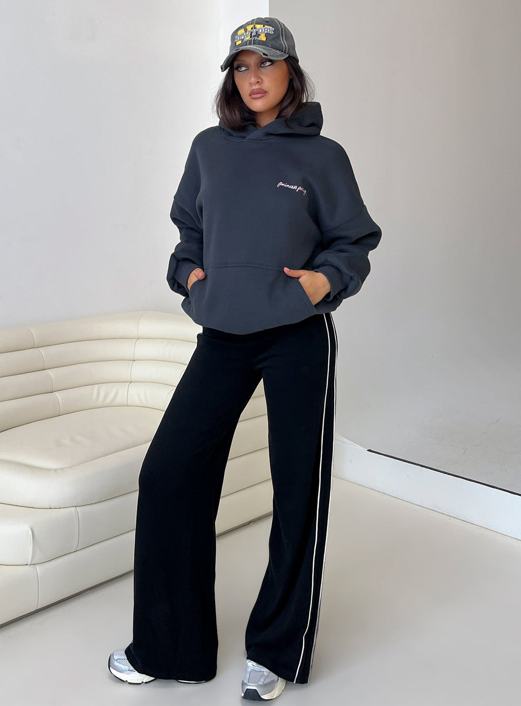 Ascenda Straight Leg Track Pant Black