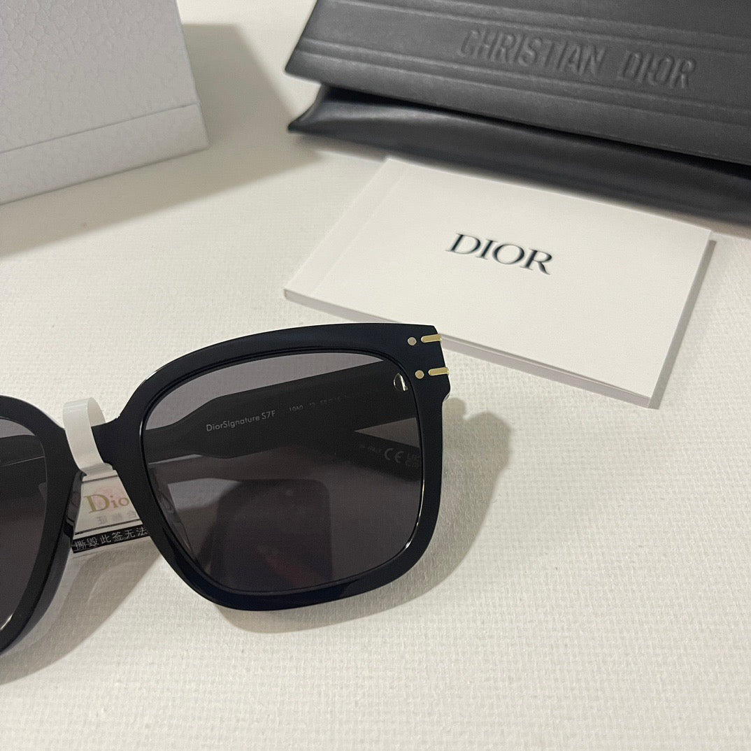 Signature S7F Sunglasses