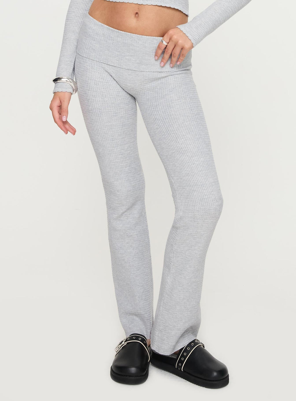 Closed Eyes Flared Pant Grey
