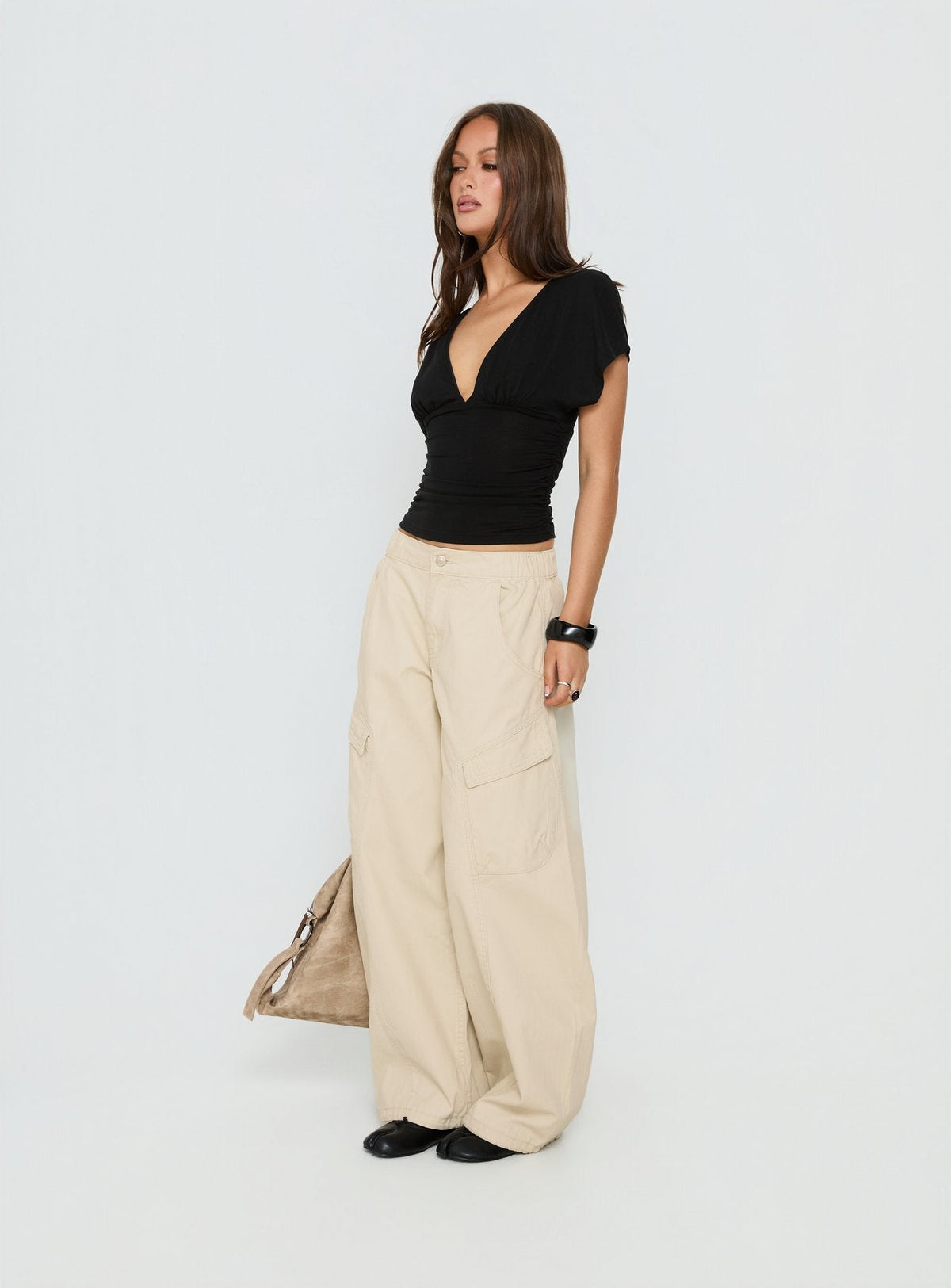 Selective Memory Low Rise Wide Leg Cargo Pants Cream