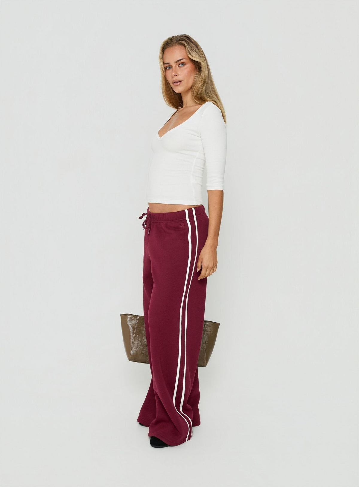 Kennah Wide Leg Sweat Pants Cherry