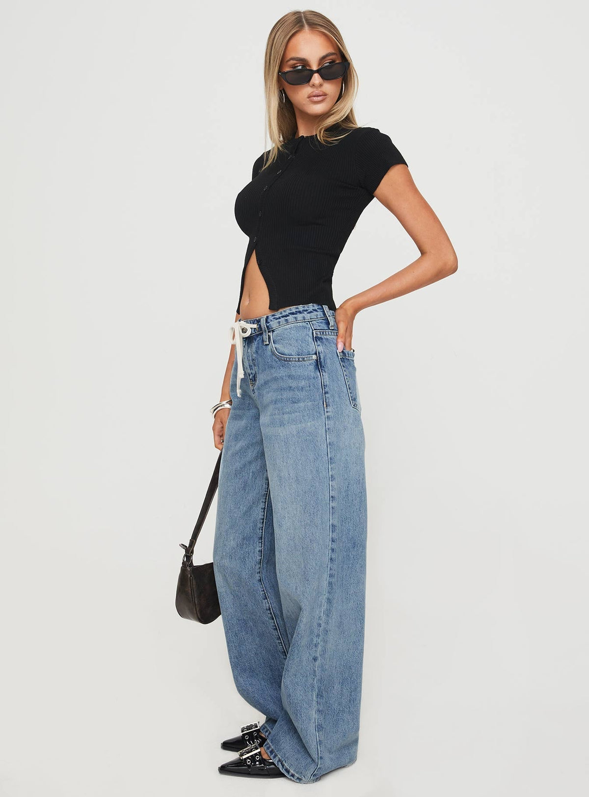 Mellowed Out Low Rise Straight Leg Jeans Mid Blue