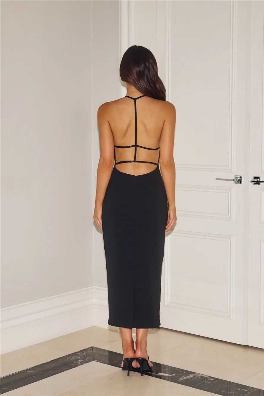 Chic In Barcelona Midi Dress Black