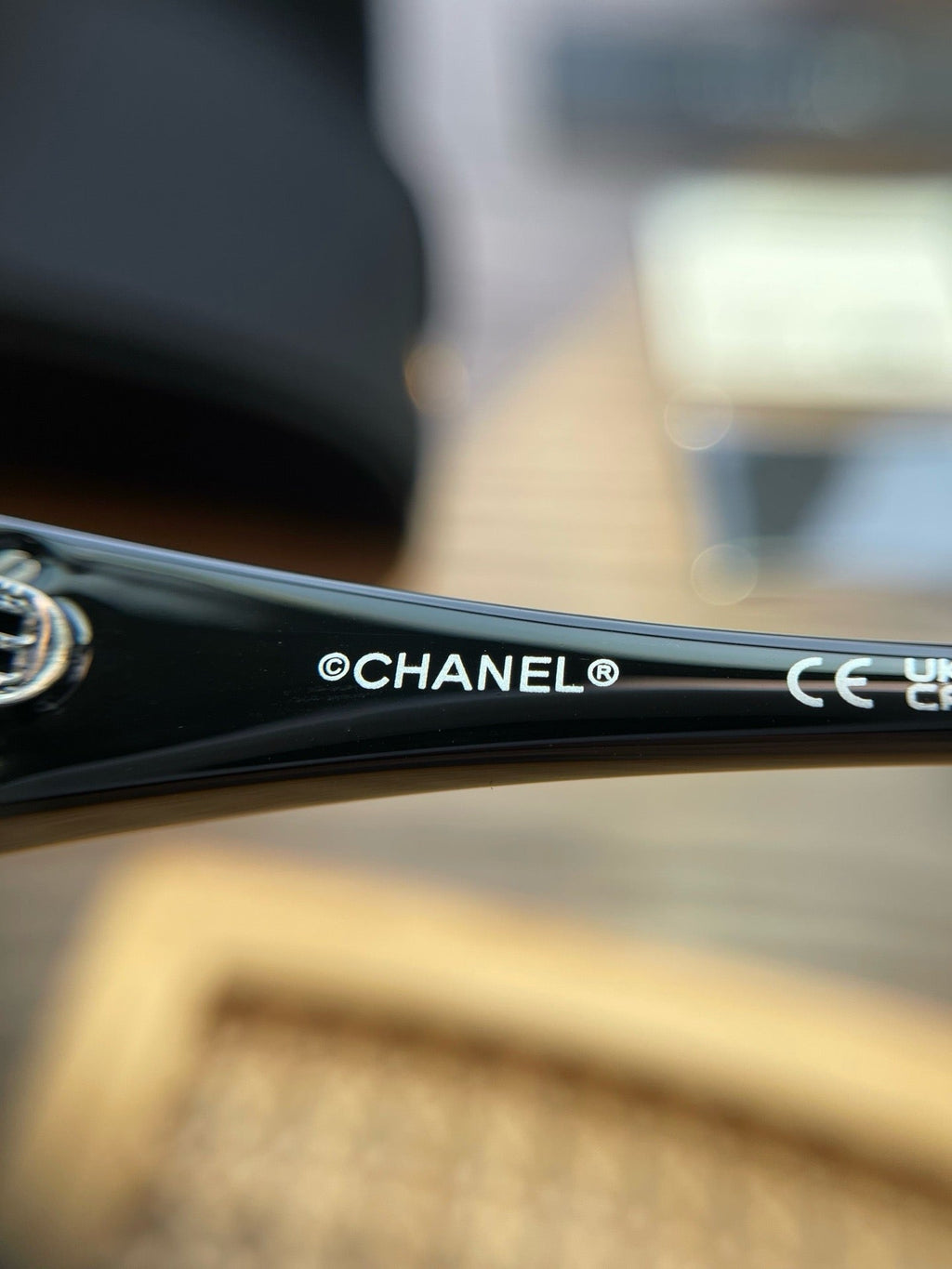 CH73761 Shield Sunglasses