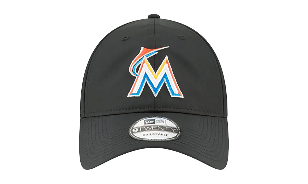 9TWENTY Miami Marlins Perf Piv Hook & Loop Strapback Hat Black NE559