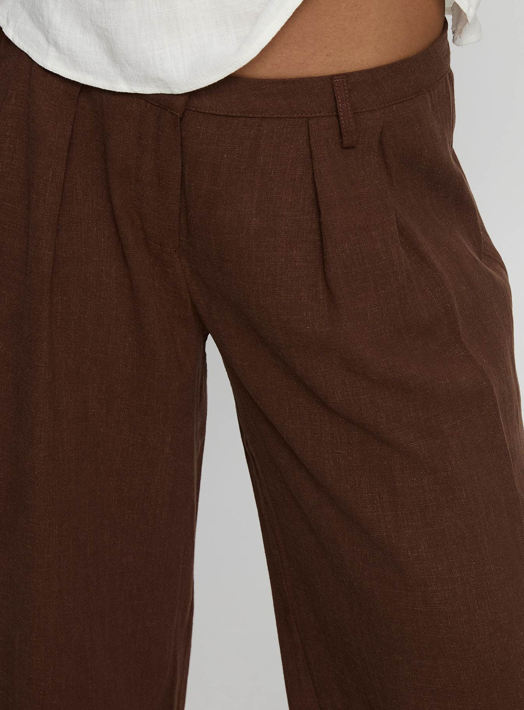 Vianca Low Rise Linen Pant Chocolate