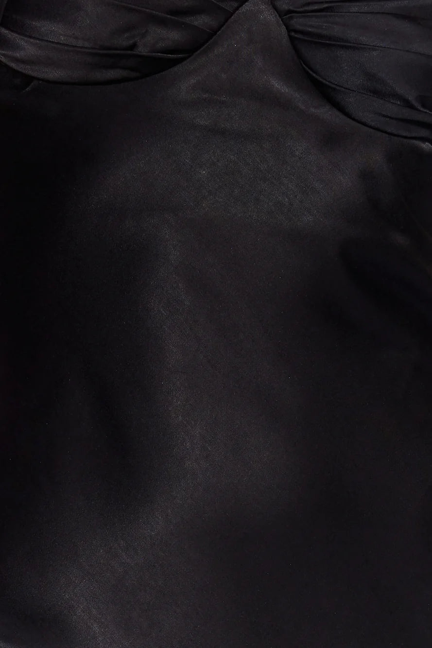 Stylish Queen Maxi Dress Black