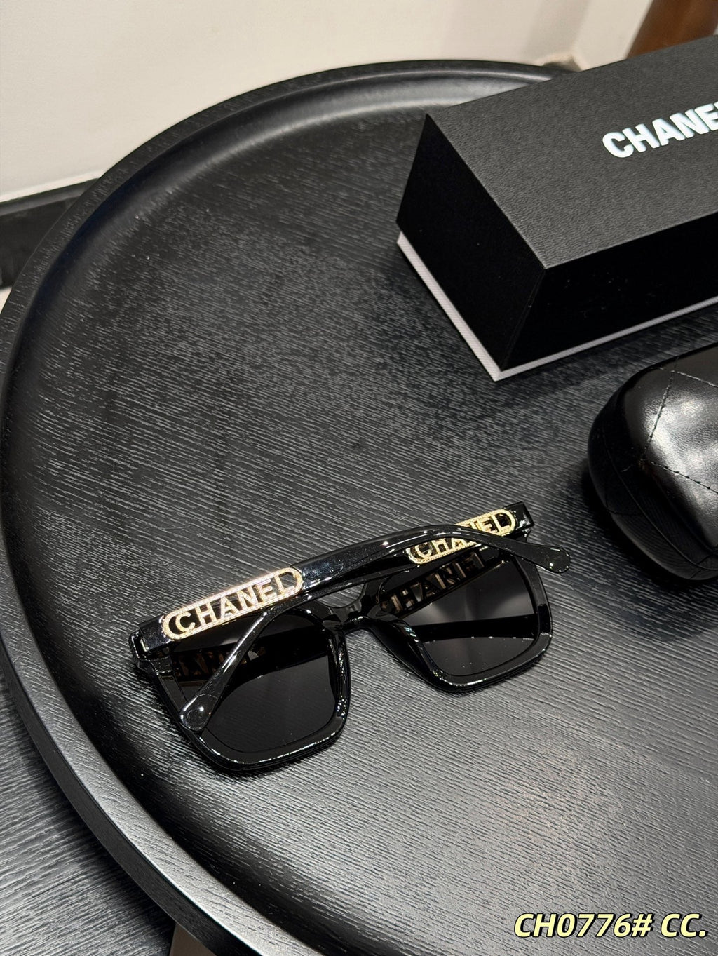 5559 Rectangle Logo Sunglasses