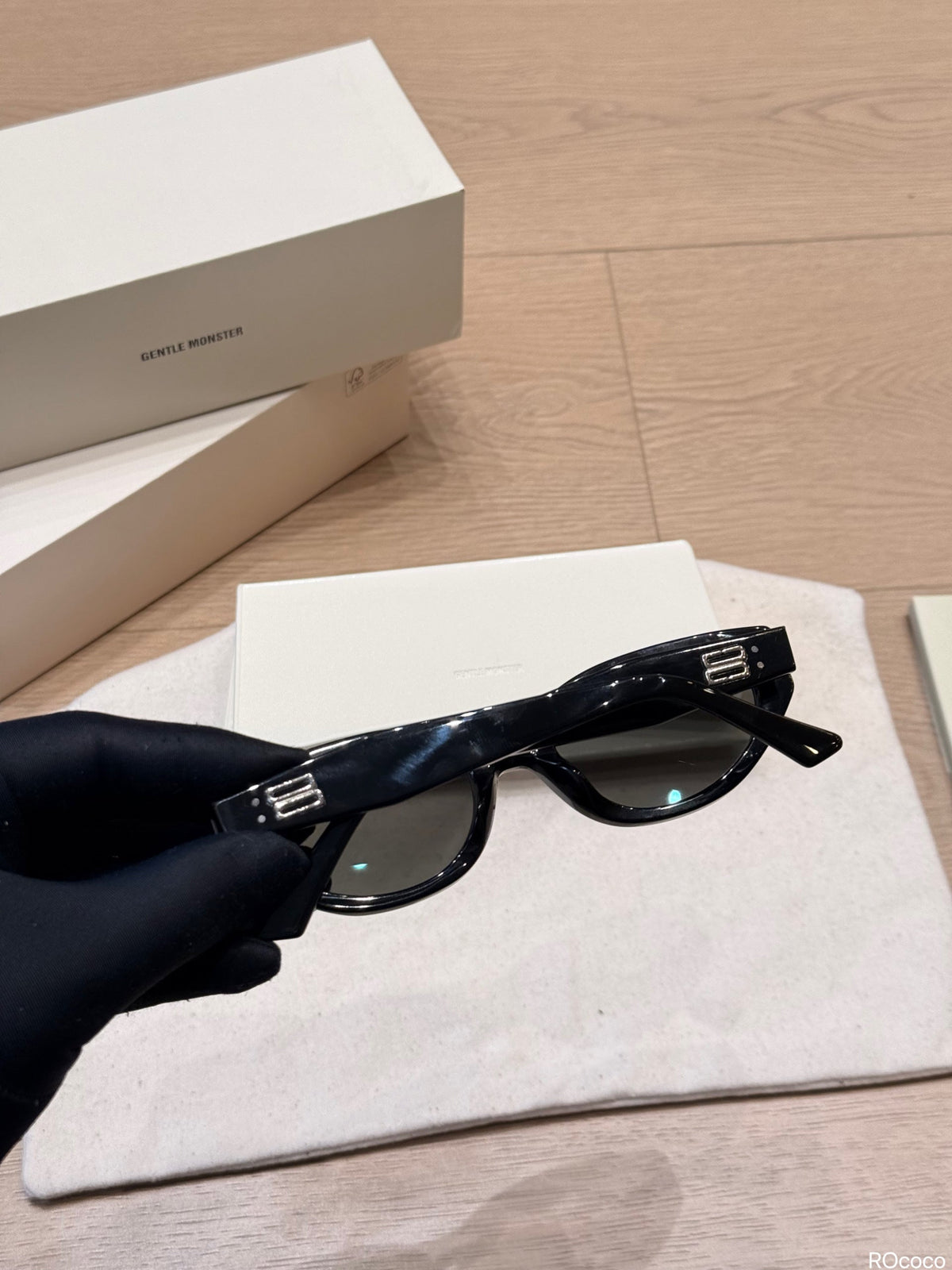 Rococo 01 Sunglasses