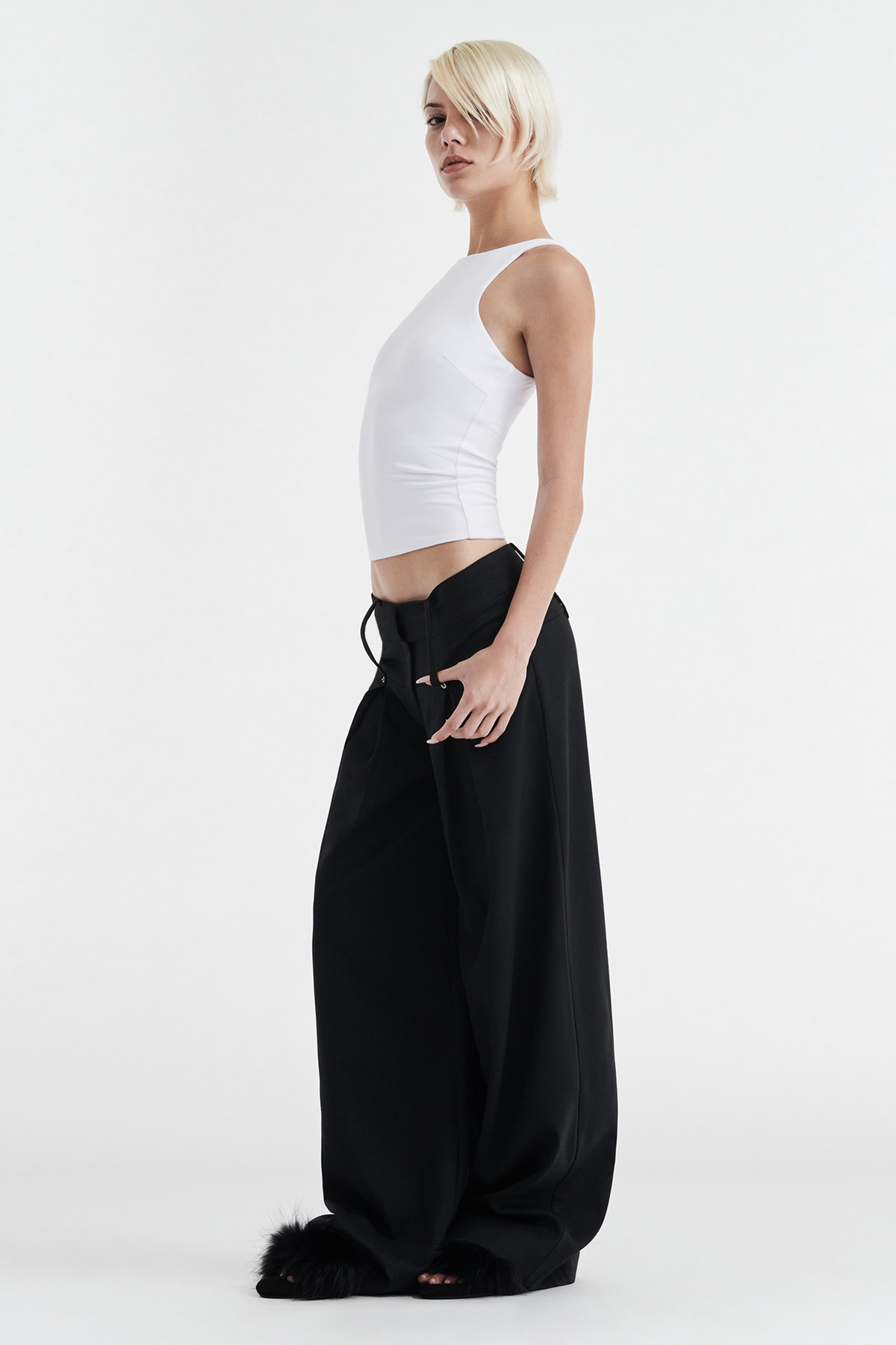 CHARLOTTE WIDE LEG PLEAT PANT - BLACK