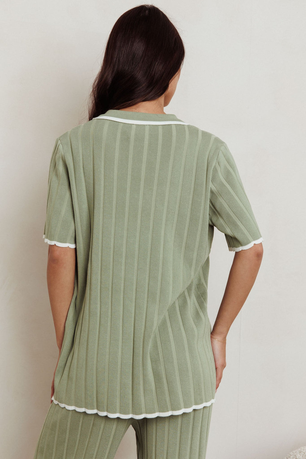 Liloh Ribbed Buttoned Shirt Sage