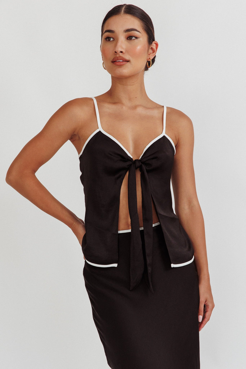 Only One Tie Front Top Black
