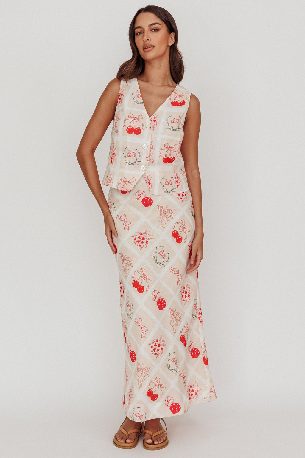 Flowering Romantic Print Sleeveless Vest Beige