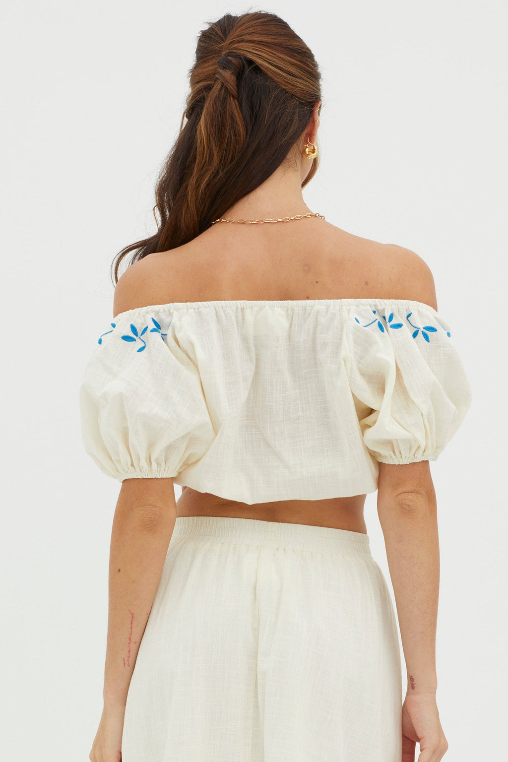 Ritual Puff Sleeve Embroidered Crop Top Beige