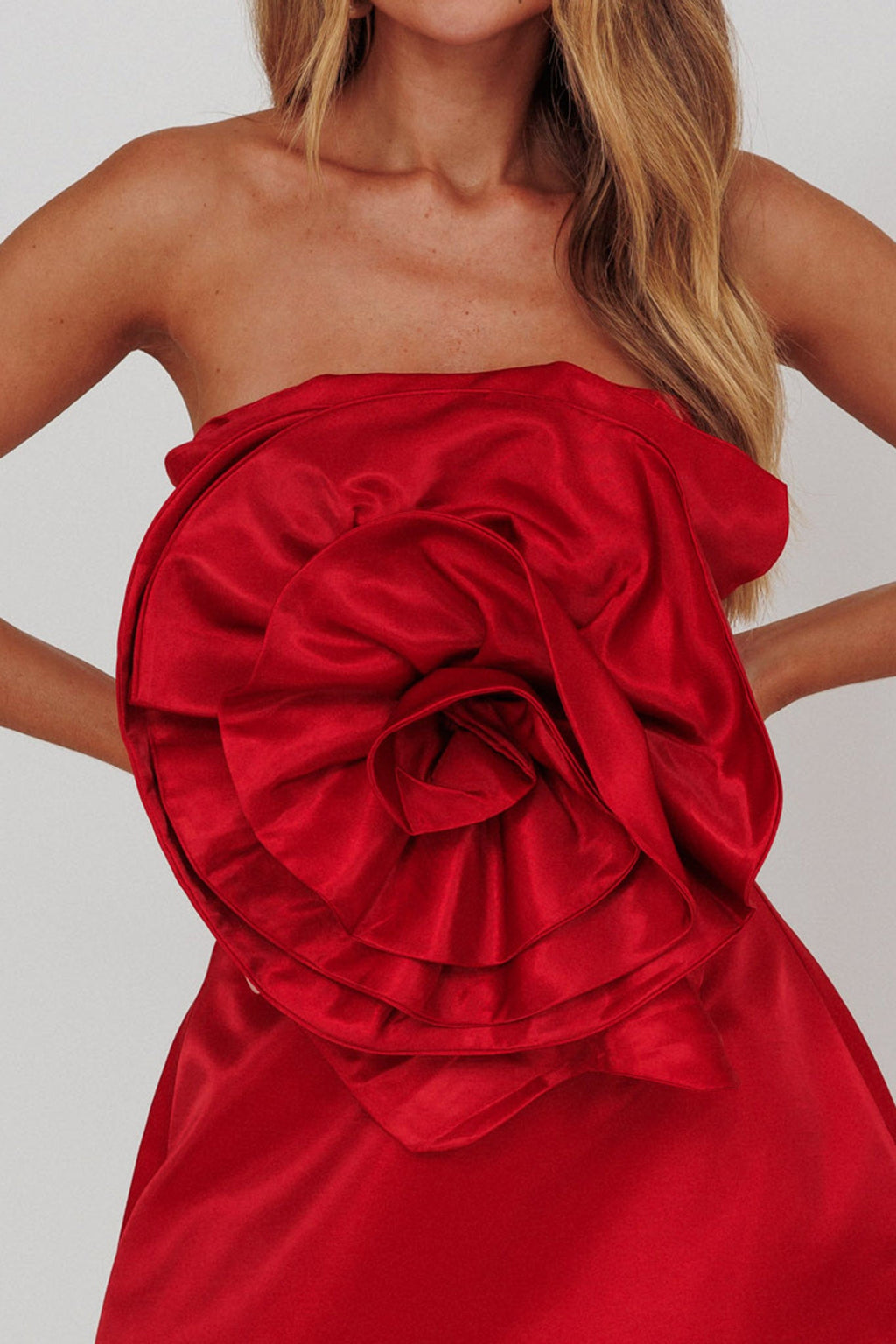 Count Down Rose Feature Strapless Top Red