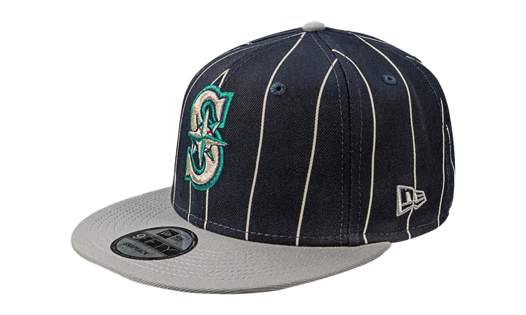 9FIFTY Seattle Mariners Pinstripes Snapback Hat Navy / Gray - Brim NE868