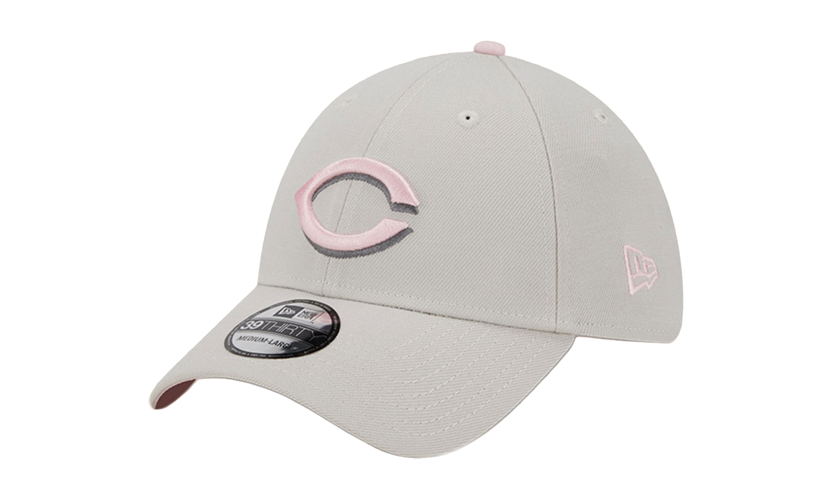 39THIRTY Cincinnati Reds Mother's Day Flex Fit Hat Khaki / Pink - Under Brim NE897