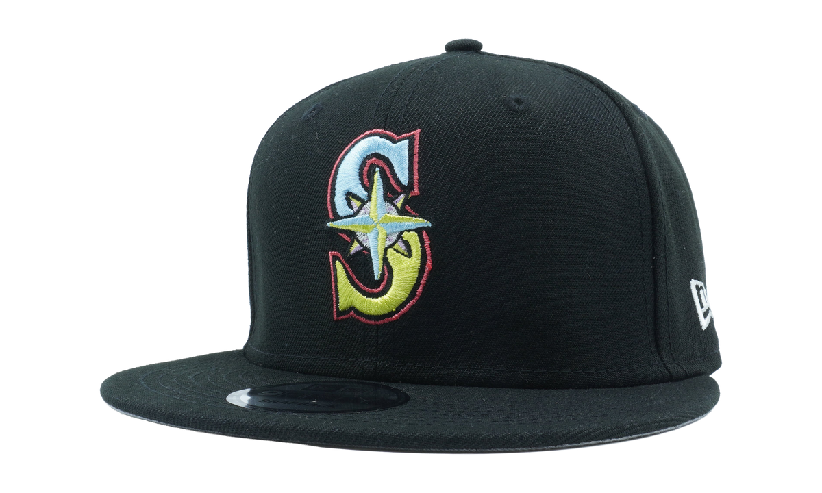 9FIFTY Seattle Mariners 2001 All Star Game Pinstripes Snapback Hat Black NE1168