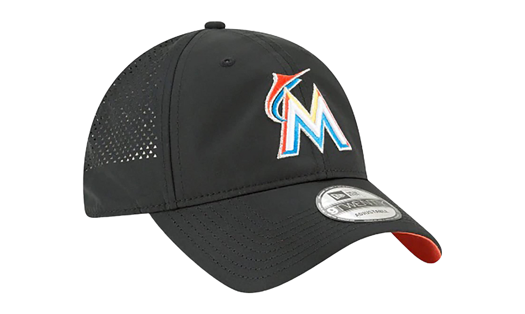 9TWENTY Miami Marlins Perf Piv Hook & Loop Strapback Hat Black NE559
