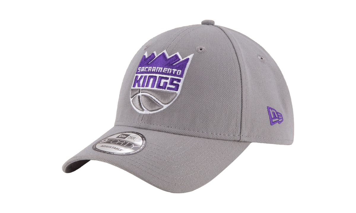 9FORTY Sacramento Kings The League Strapback Hat Gray NE609