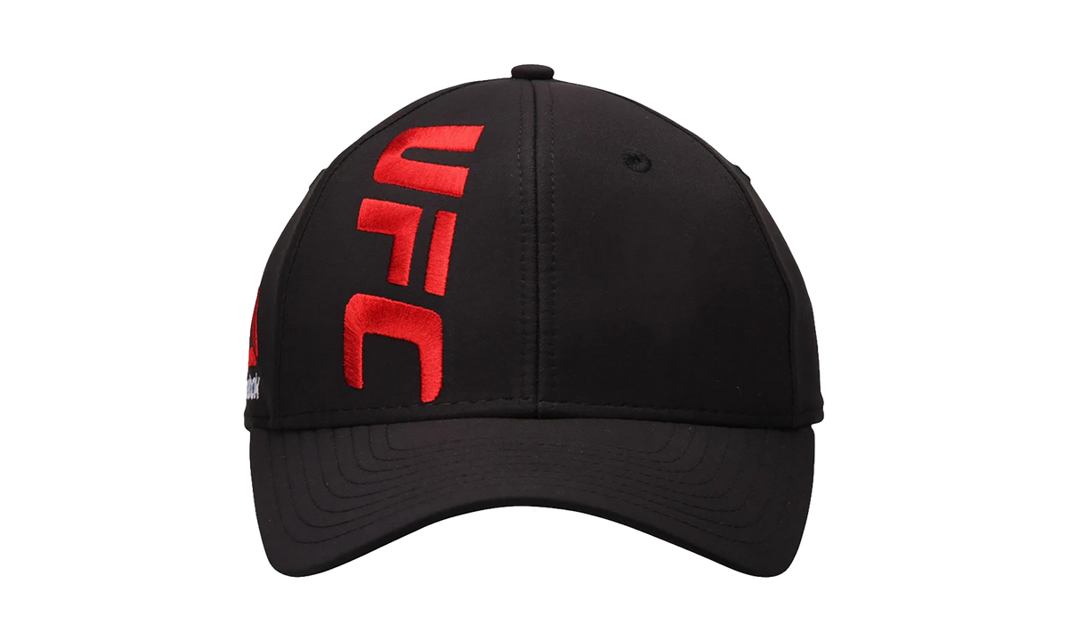 UFC Structured Flex Hat Black / Red M642Z 101 UUFC
