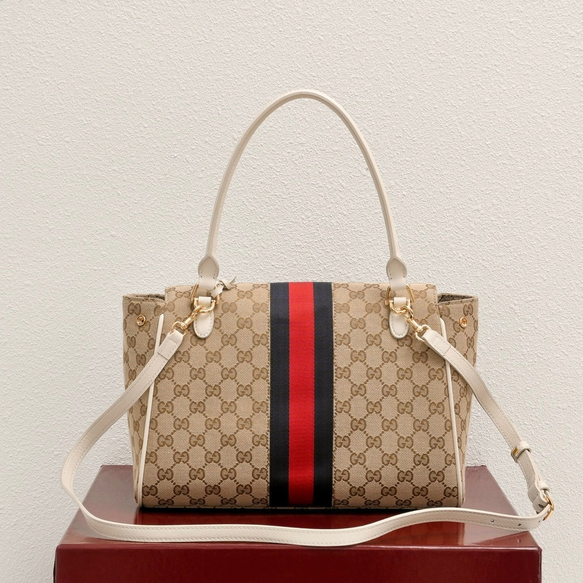 GUCCI GG Paparazzo Medium Shoulder Bag