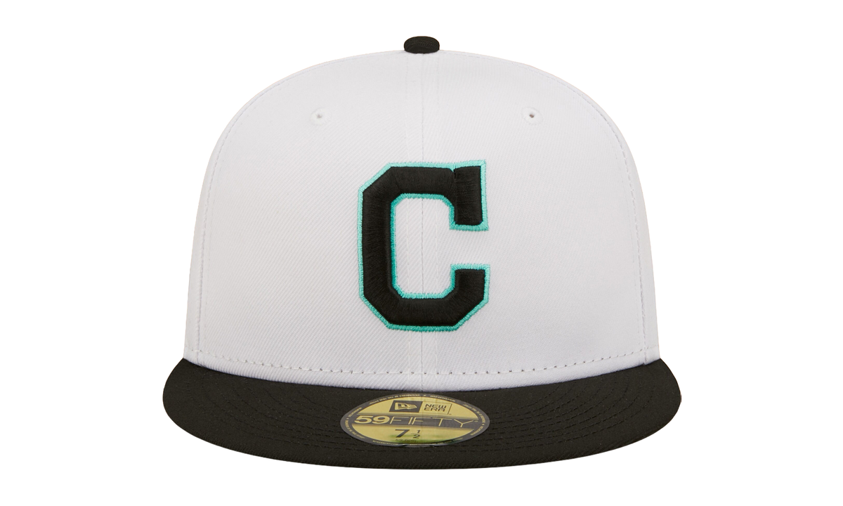 59FIFTY Cleveland Guardians Authentic Fitted Hat White / Black - Visor NE796